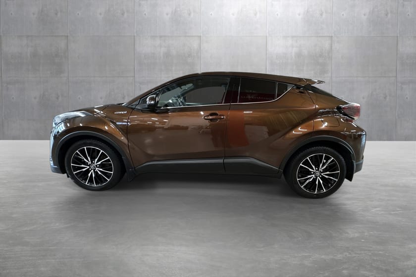 Bilde 2 av Toyota C-HR Hybrid 1.8 Bensin Automatgir (E-CVT) 2WD Supreme Tech