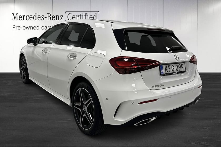 Bild 4 av Mercedes-Benz A 250 e AMG Line Advanced Plus Värmare