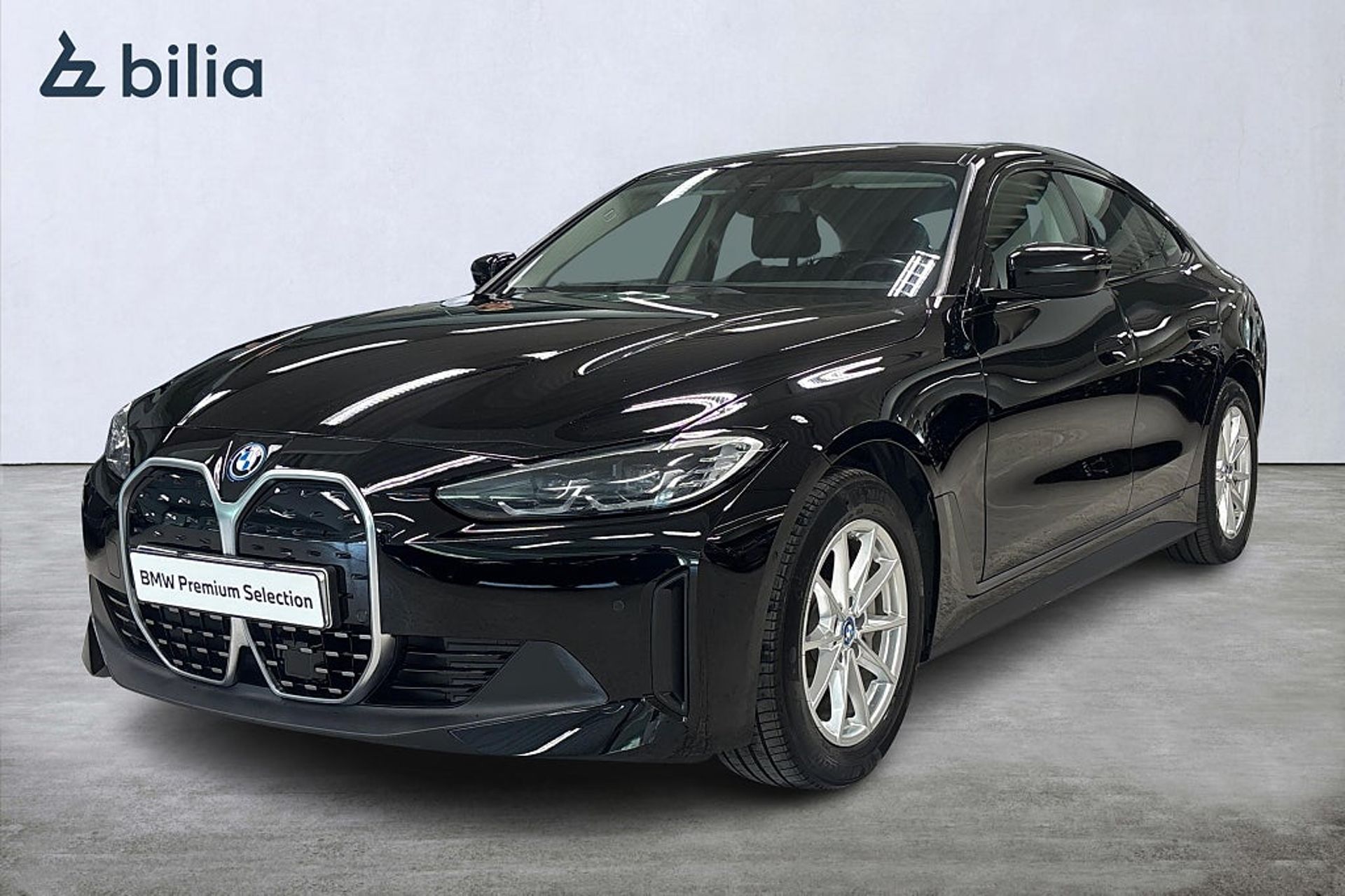 BMW i4 40