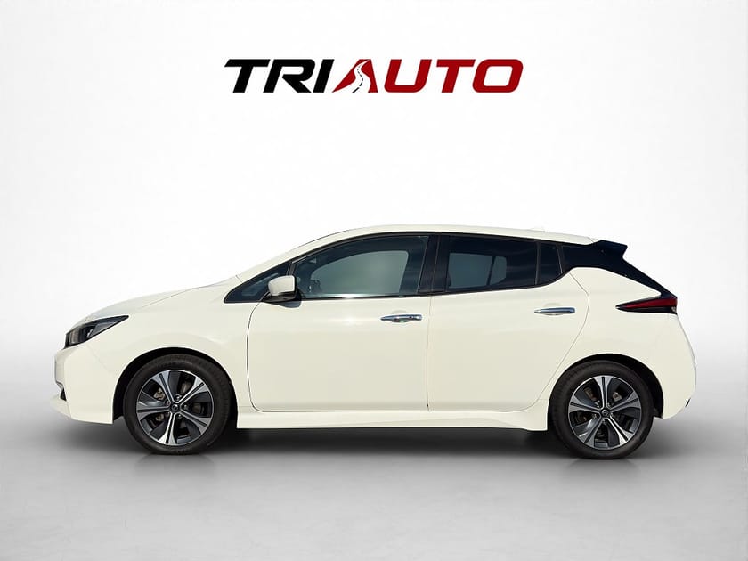 Bild 3 av Nissan Leaf Acenta MOMS 360° Navi BLIS Värmare Adaptiv Farthållare