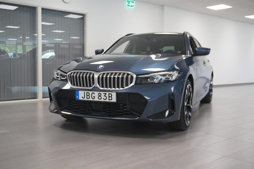 Bild 2 av BMW 330e xDrive Touring M-Sport Active Edition Aktiv Fart