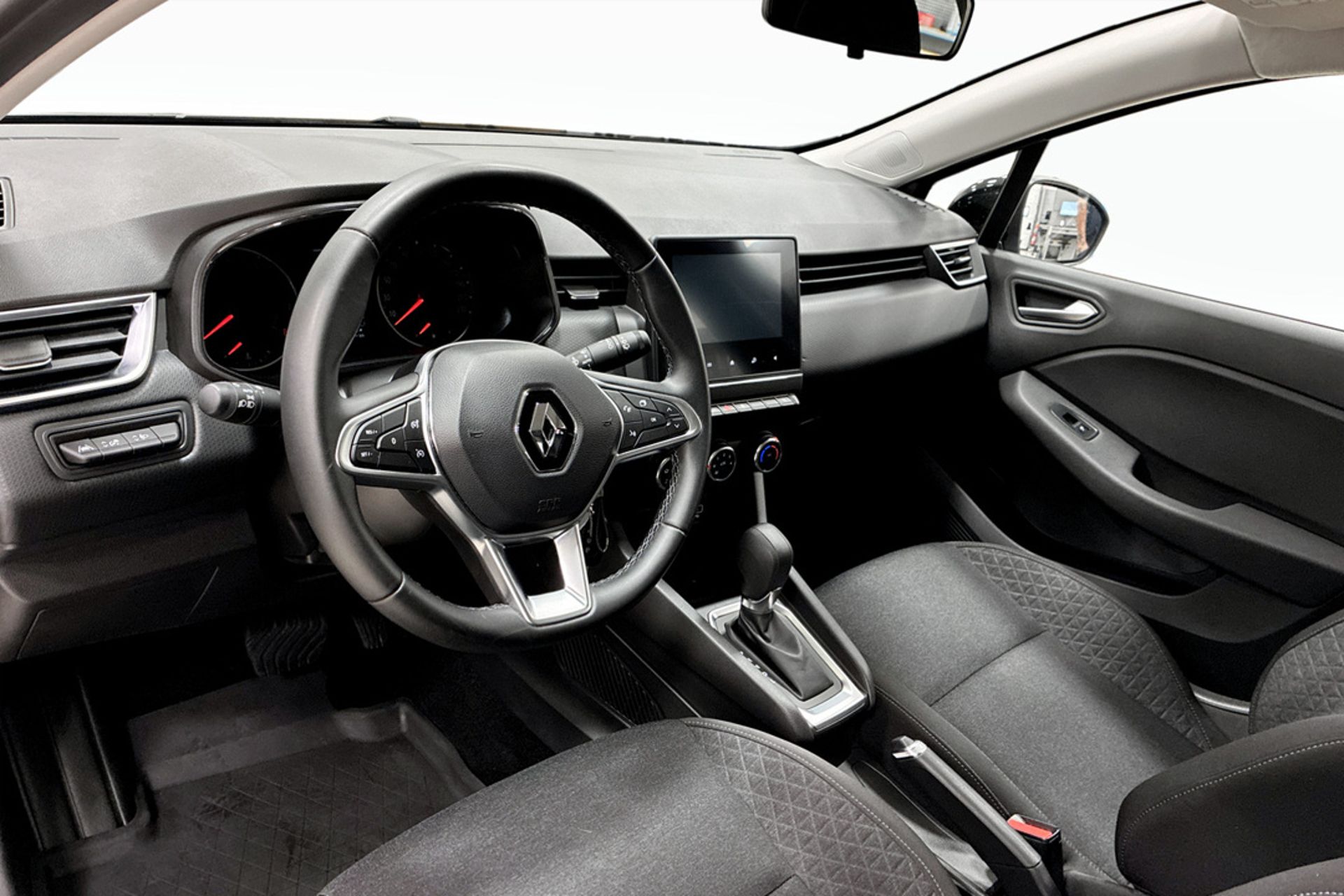 Renault Clio 1.0 TCe 2023, kuva 5/9