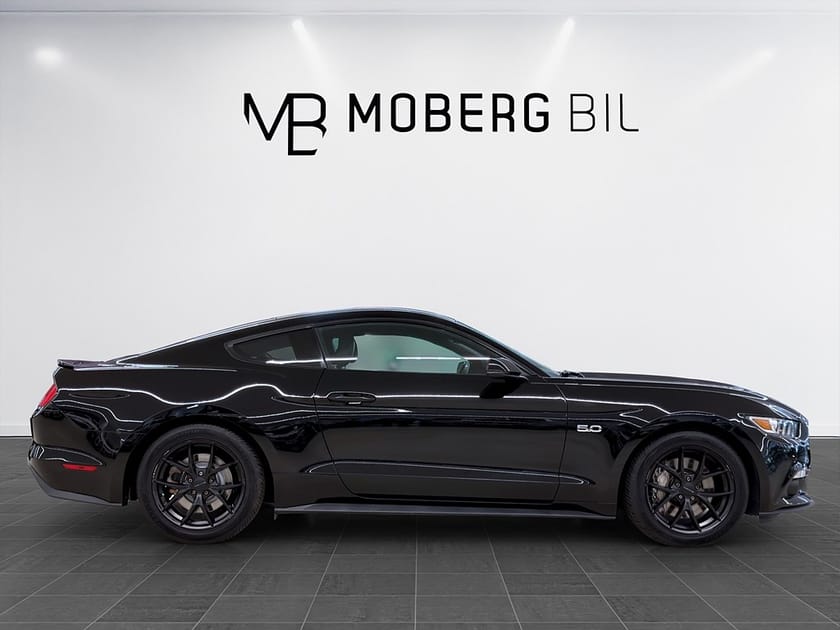 Bild 3 av Ford Mustang GT V8 441hk Custom Pack 2 Shaker Pro B-Kamera
