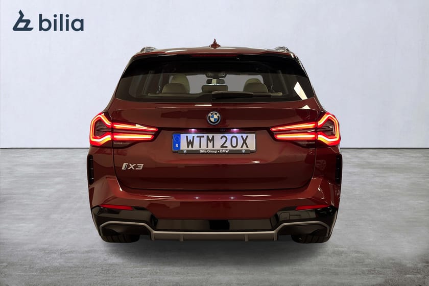 Bild 4 av BMW iX3 M Sport|Panorama|Laser ljus|H/K|Aktiv fart|360