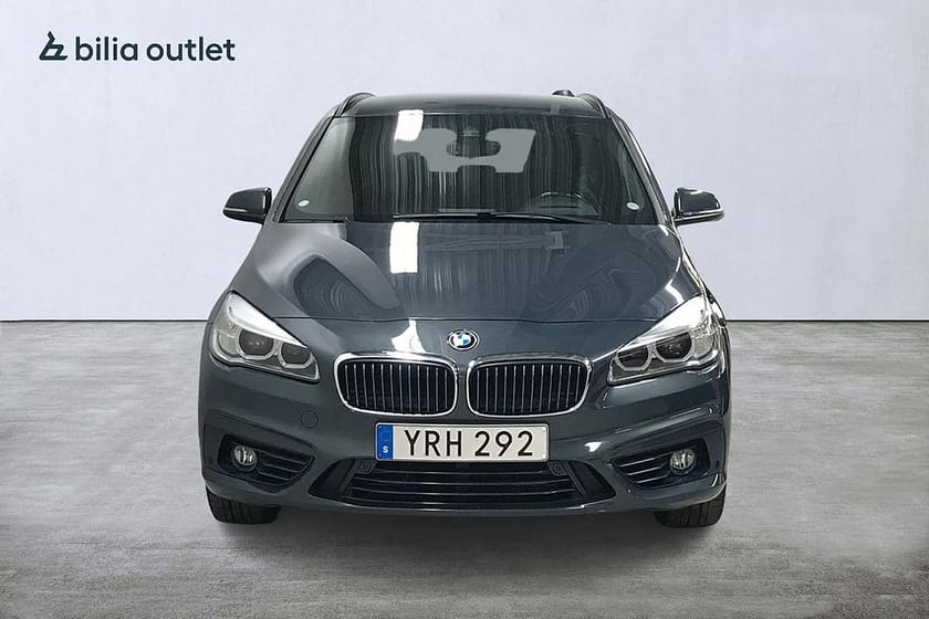 Bild 3 av BMW 225xe Active Tourer Steptronic Sport line 224hk Navi HuD HiFi