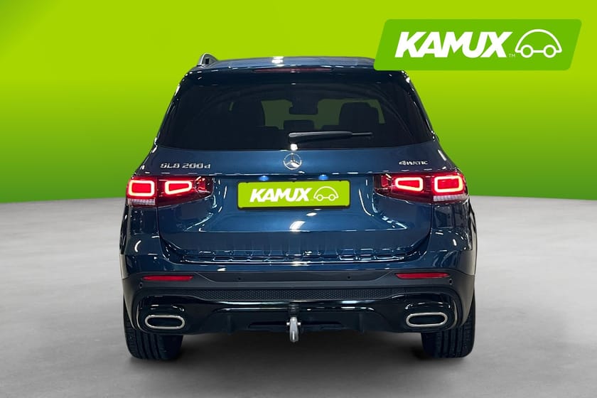 Bild 5 av Mercedes-Benz GLB 200 d 4MATIC AMG Premium Plus 7-Sits Pano Värmare Drag Widescreen 360-kam En ägare!