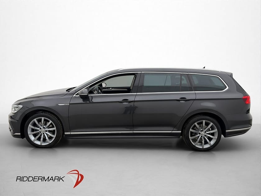 Bild 3 av Volkswagen Passat Sportscombi TDI 4M R-Line Cockpit Värmare Kamera Drag