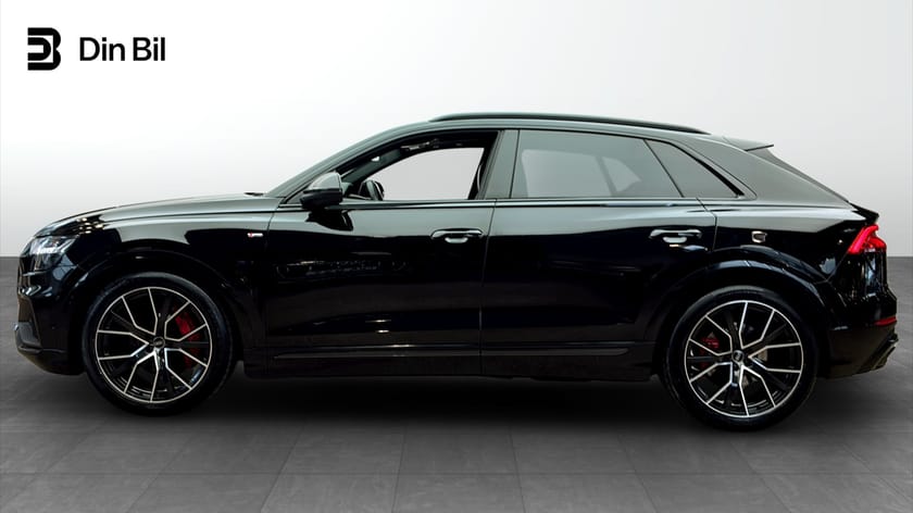 Bild 2 av Audi Q8 50 TDI quattro S line 286 hk tiptronic Competition