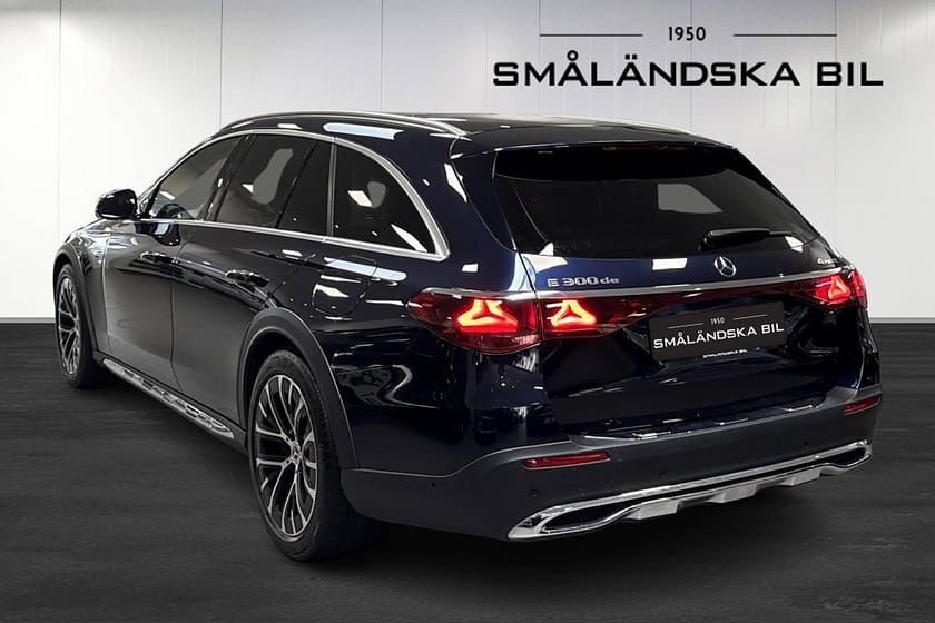 Bild 3 av Mercedes-Benz E 300 de 4MATIC All-Terrain 300de antgarde Advanced Plus Drag
