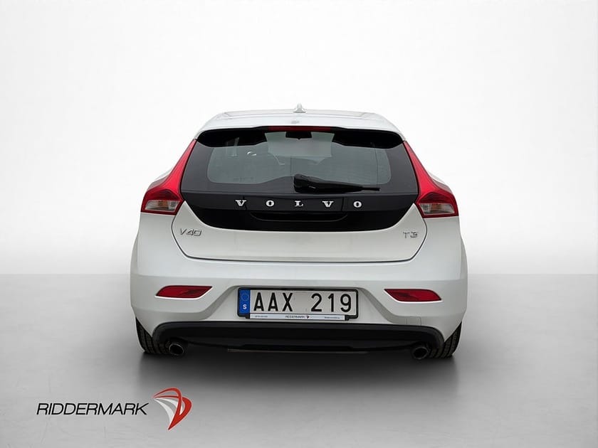 Bild 5 av Volvo V40 T3 150hk Värmare Farthållare 1 Brukare
