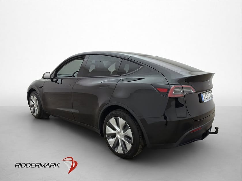 Bild 5 av Tesla Model Y Long Range AWD Dragkrok Svensksåld MOMS