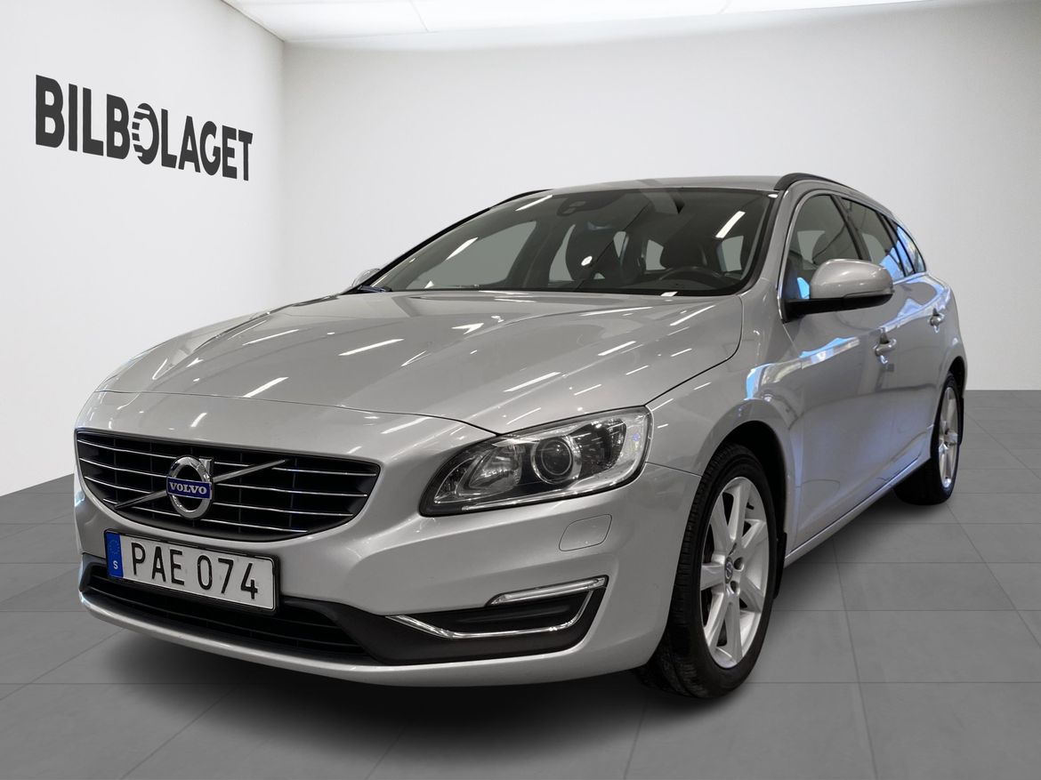 Volvo V60 2017 - bild 1 av 12