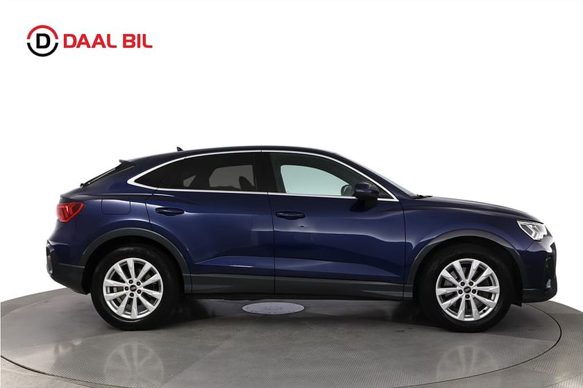 Bild 5 av Audi Q3 Sportback 40 TDI quattro 200HK PROLINE DRAG 360° NAVI COCKPIT