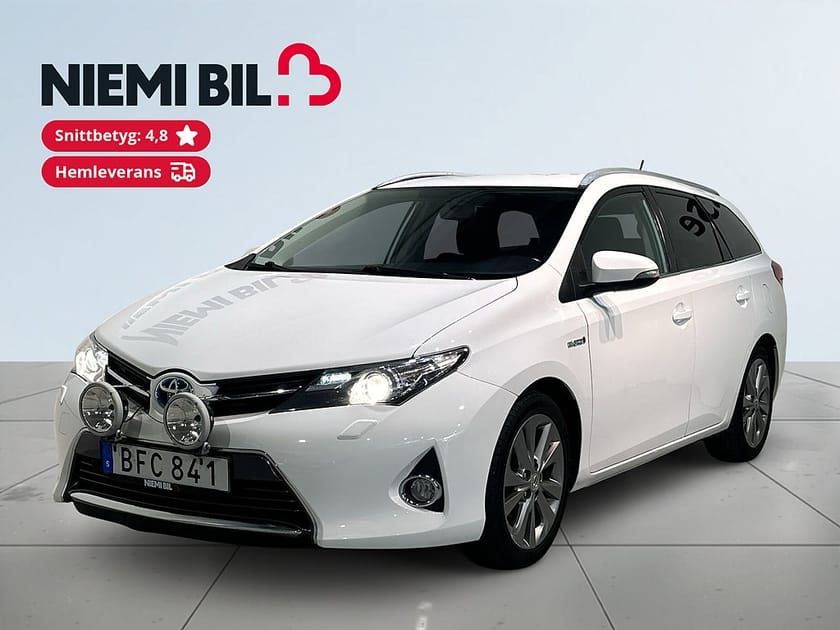 Bild 1 av Toyota Auris Touring Sports Hybrid e-CVT Edition 50 Mvärm Kamera SoV