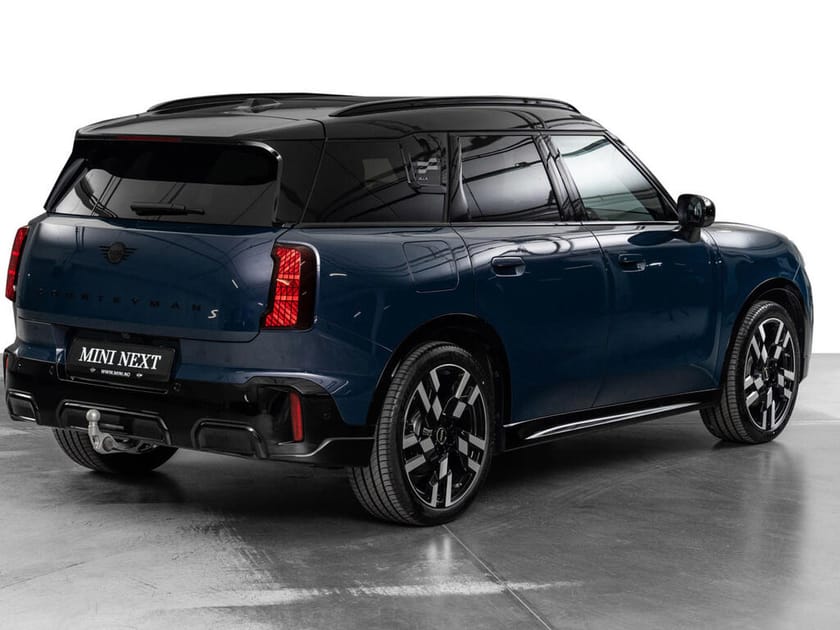 Bilde 4 av MINI Countryman SE ALL4 JCW Trim, Package XL + V-hjul