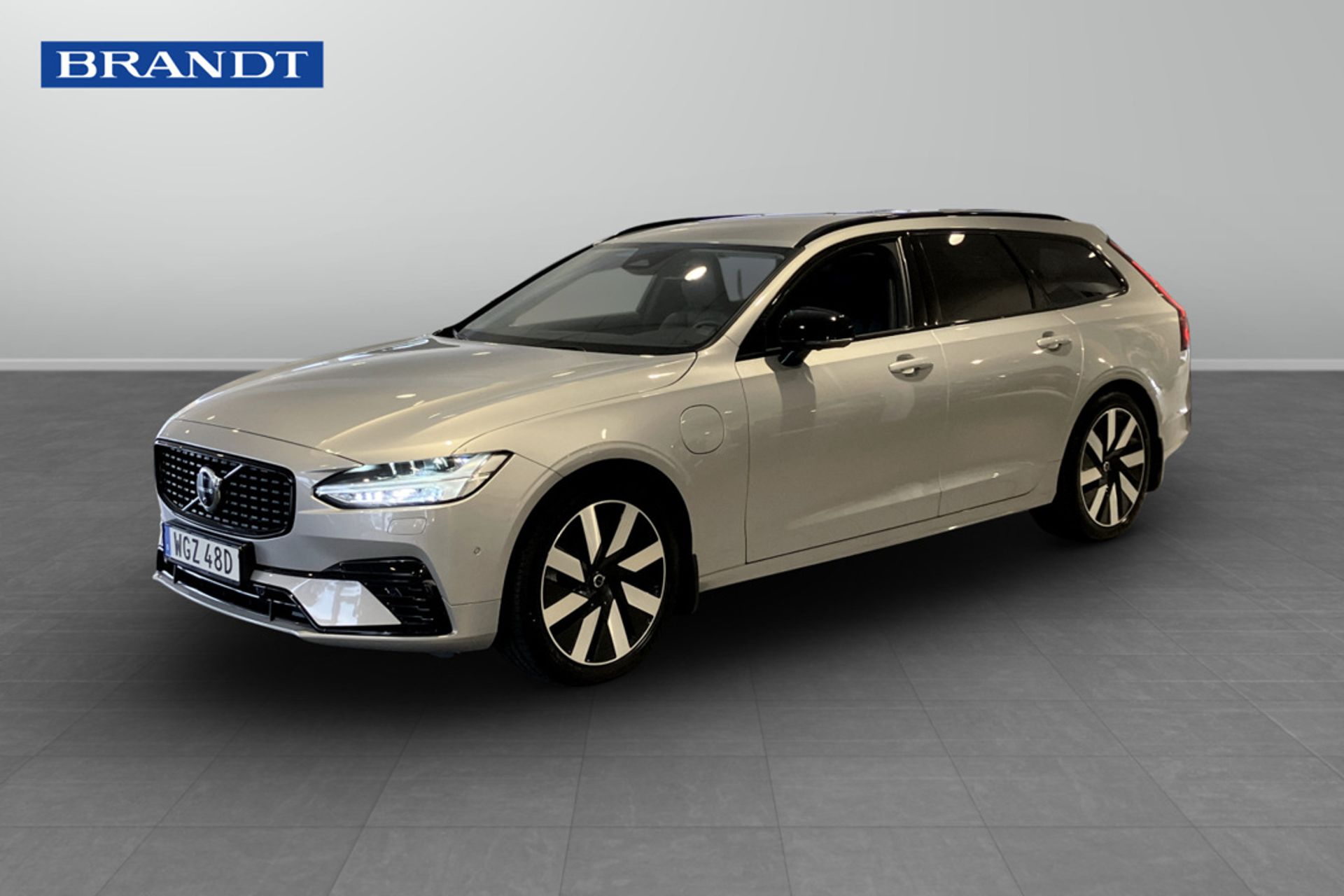 Volvo V90