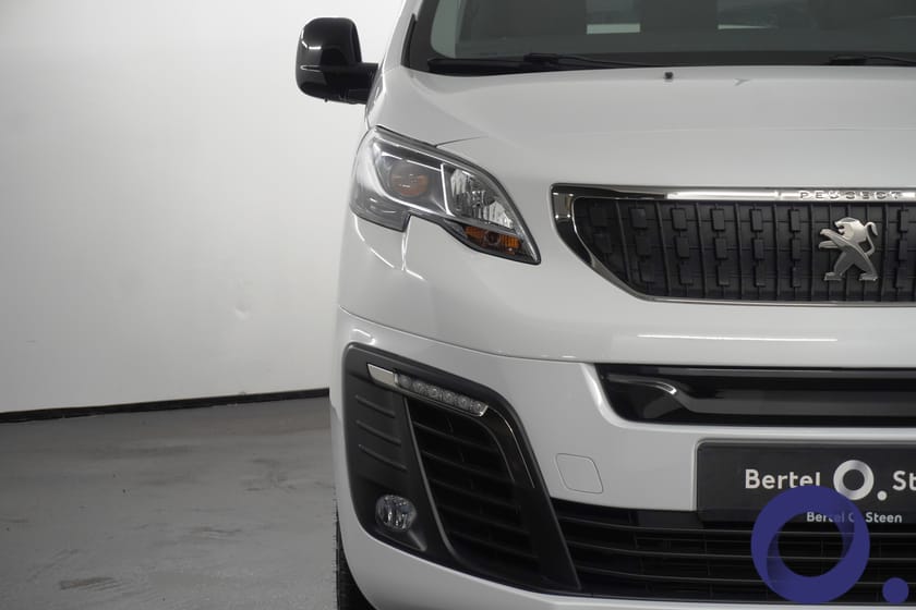 Bilde 4 av Peugeot e-Expert Mester Pluss L3 75 KWH Hengerfeste