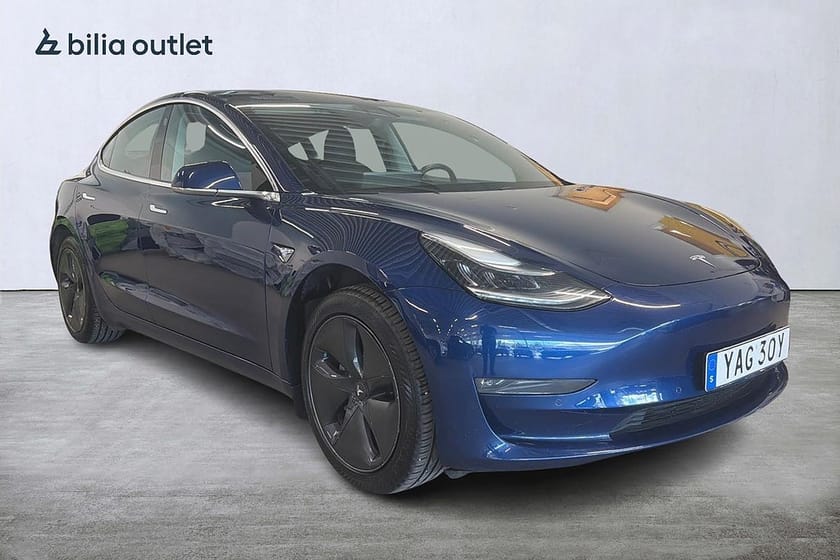 Bild 2 av Tesla Model 3 Standard Range Plus Panoramaglas B-kamera Helskinn