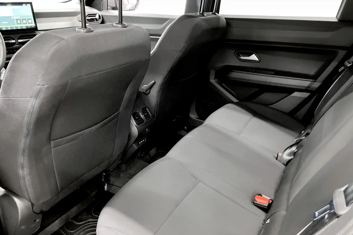 Dacia Bigster Hybrid 155