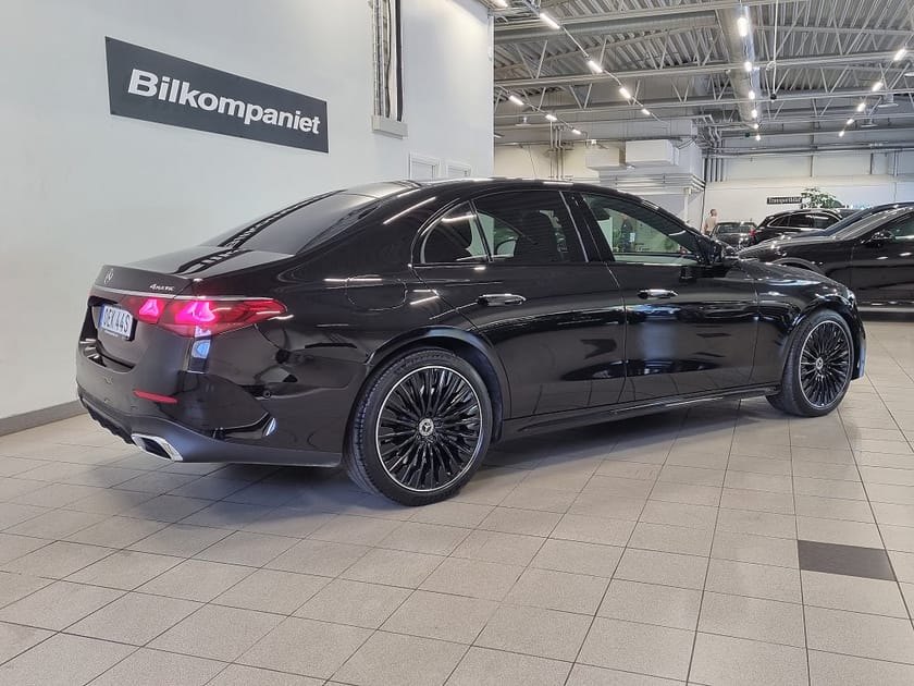 Bild 4 av Mercedes-Benz E 300 d e 4MATIC de 9G-Tronic AMG Line Advanced Plus Euro 6