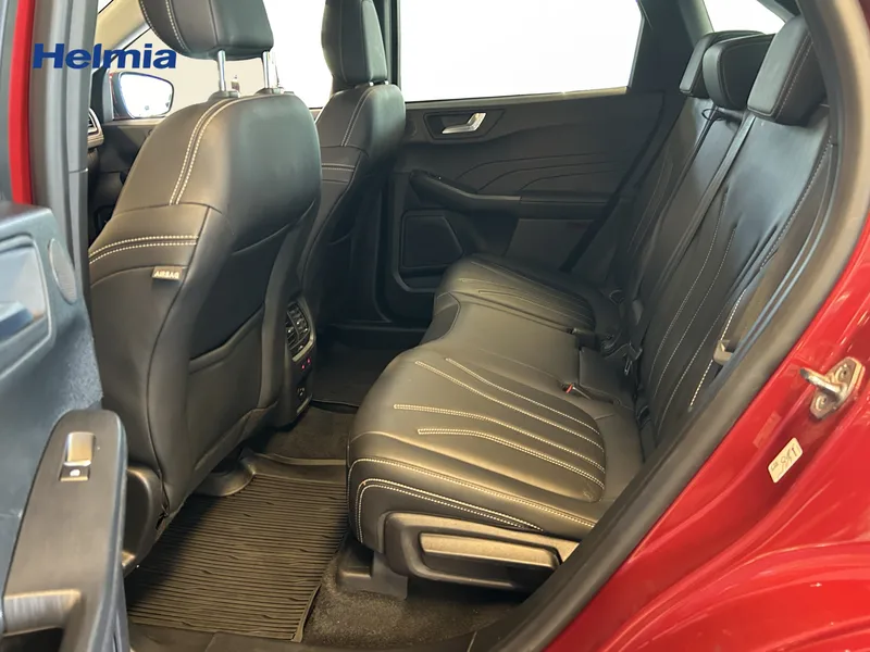 Bild 10 av 12 – Ford Kuga Hybrid AWD