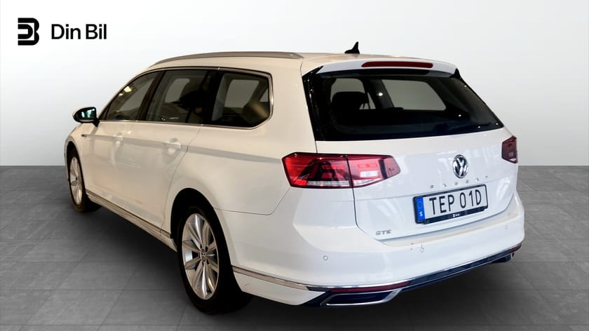 Bild 3 av Volkswagen Passat Sportscombi GTE DSG Drag/P-värmare/Navi/Backkamera