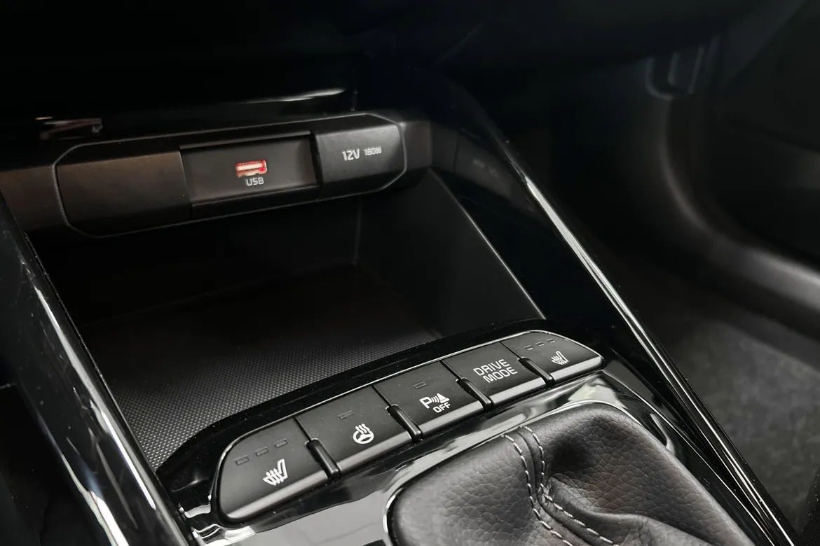 picture of a car