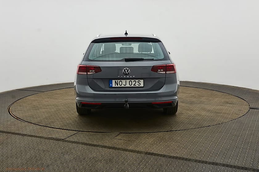Bild 5 av Volkswagen Passat Sportscombi 1.5 TSI Digital Cockpit,kamera, Drag, värmare