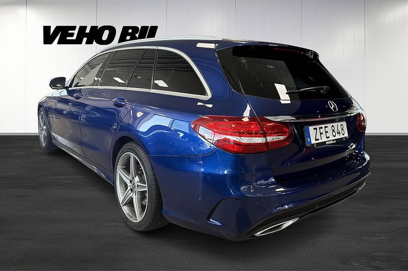 Bild 4 av Mercedes-Benz C 220 T d 220d AMG Line | Burmester | Dragkrok |