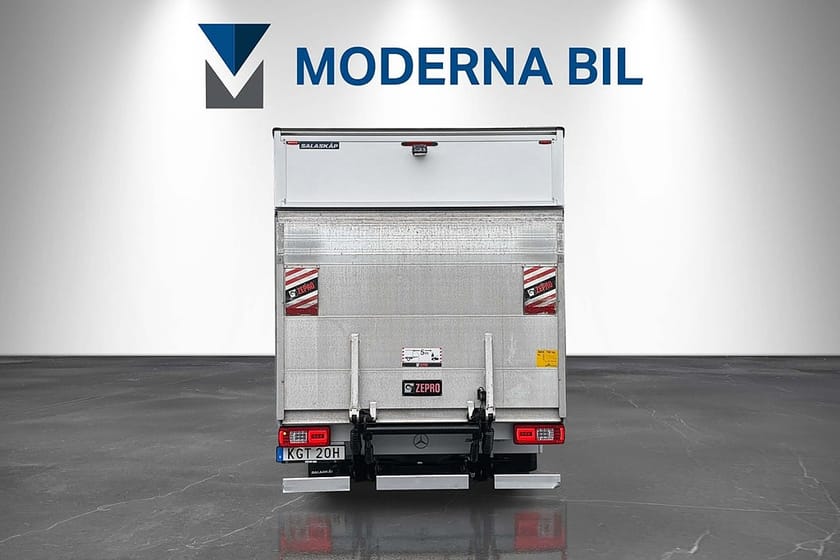 Bild 4 av Mercedes-Benz Sprinter 317 CDI RWD Chassi BG-Lyft Moms D-värm CarPlay Nyservad
