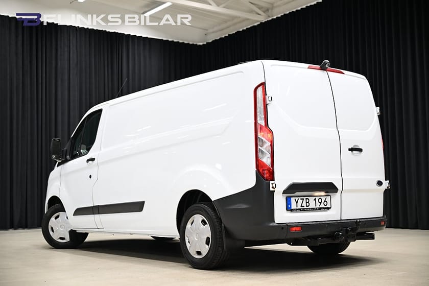 Bild 4 av Ford Transit Custom 290 130HK L2|Inredd|Drag|Värmare|Backkamera|NyKamrem