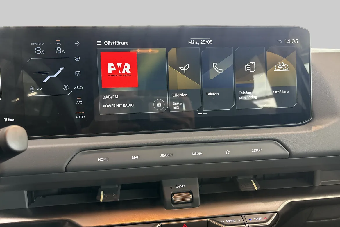 picture of a car