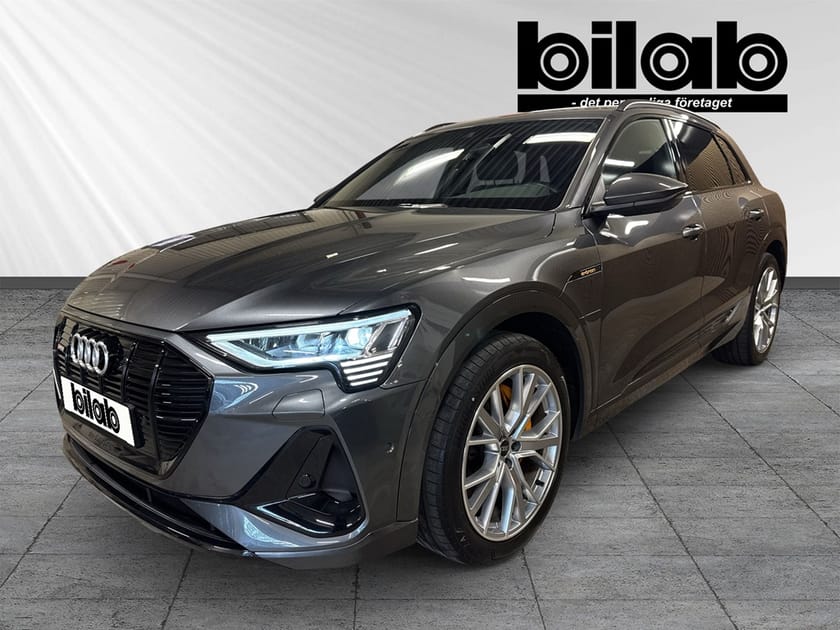 Bild 1 av Audi e-tron 55 quattro S-line 300,00 KW Pano, B&O, drag
