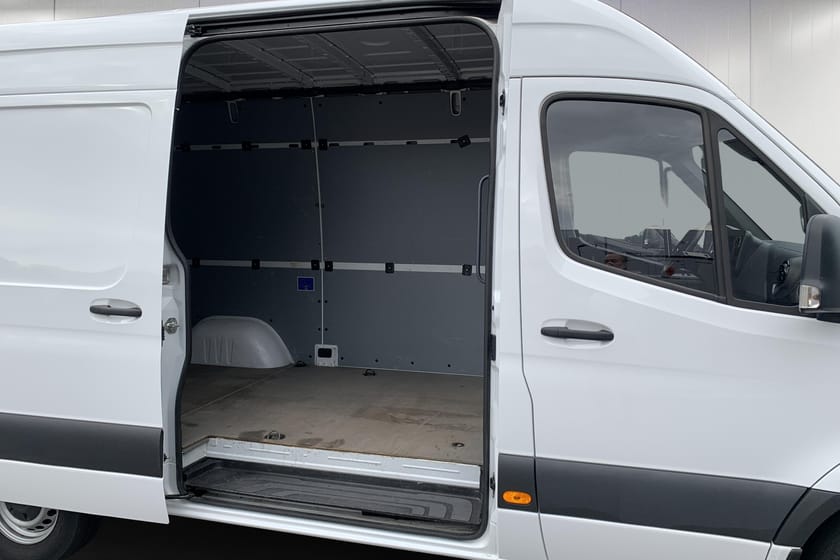 Bild 5 av Mercedes-Benz Sprinter 317 CDI RWD Panel Van