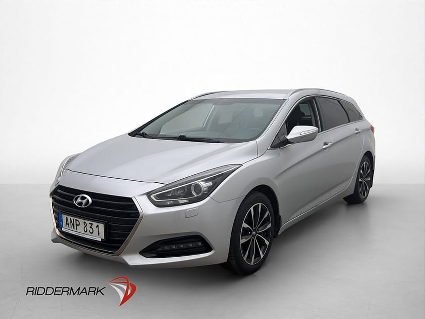 Bild 3 av Hyundai i40cw 1.7 CRDi 141hk ComfortPlus Skinn Drag Navi PDC