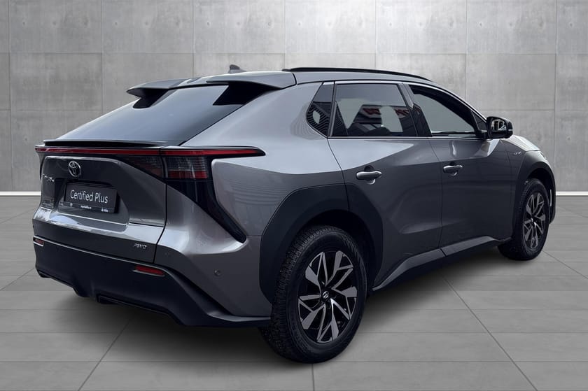 Bilde 5 av Toyota bZ4X AWD-i Executive