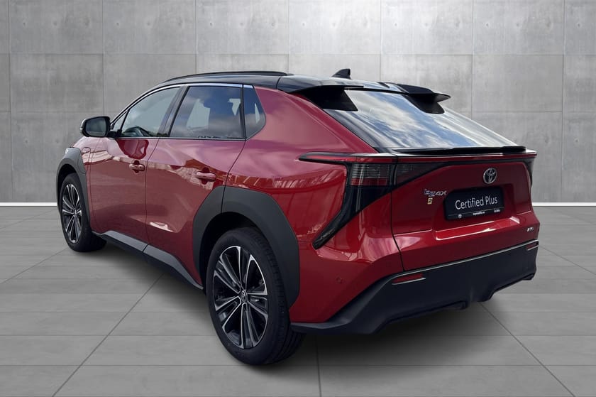 Bilde 3 av Toyota bZ4X AWD Executive Bitone