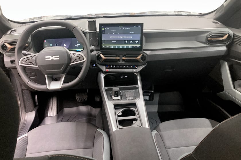 Bild 4 av Dacia Bigster Hybrid 155