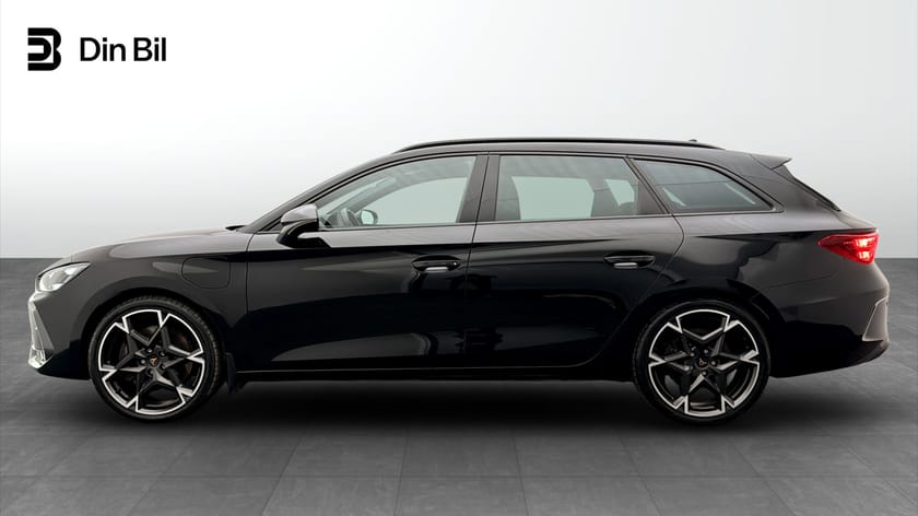 Bild 2 av CUPRA Leon Sportstourer VZ e-Hybrid 1.5 272HK / Drag