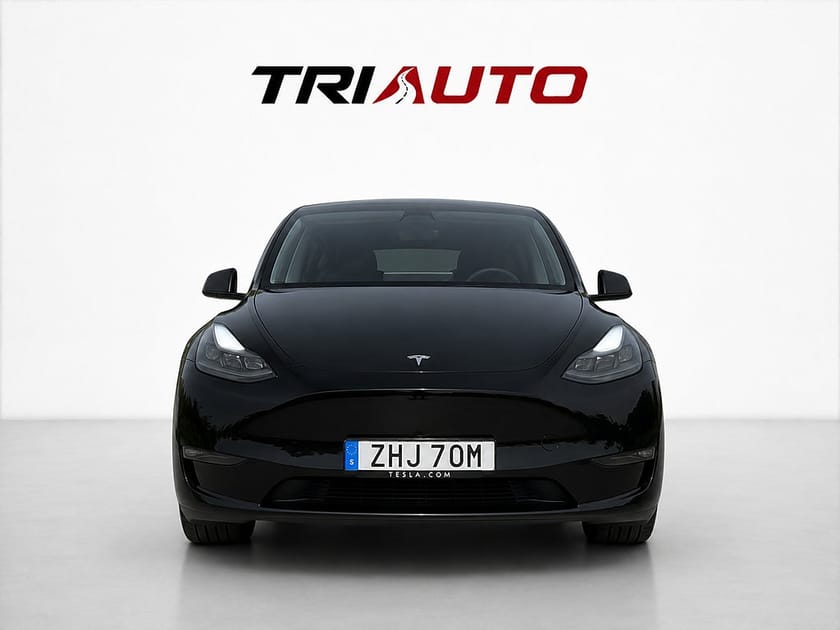 Bild 2 av Tesla Model Y Long Range AWD Drag V-Pump Premiumljud 1-Brukare Pano