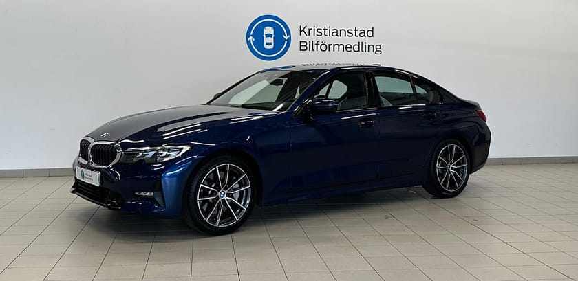 Bild 1 av BMW 330i Sedan Aut. Sport Line Läder, Navigation, LED,