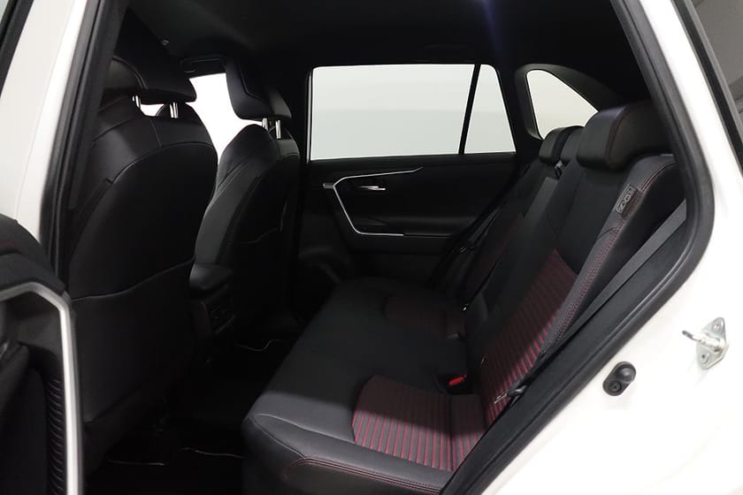 Bild 5 av Toyota RAV4 Plug-in Hybrid E-CVT X EDITION Kamera Adap-F