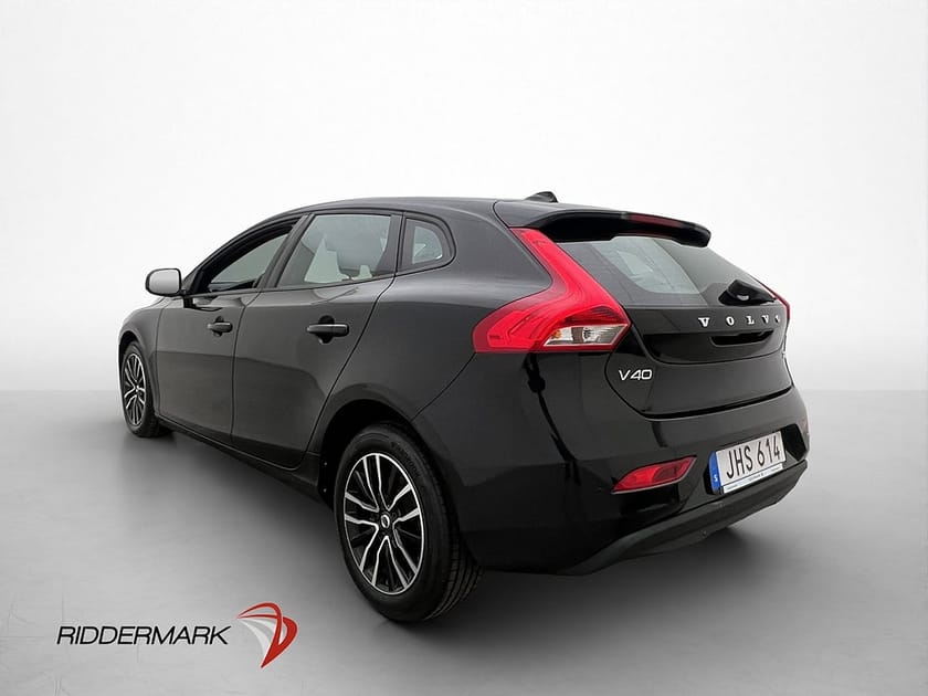 Bild 4 av Volvo V40 T2 122hk Momentum VOC Värmare Kamera Sensorer