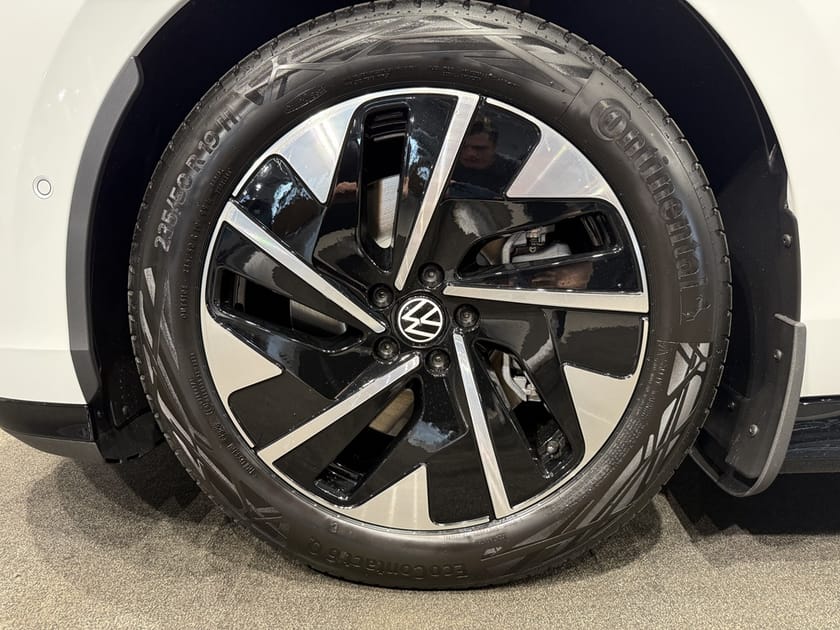 Bild 3 av Volkswagen ID.7 Pro S Tourer 86 KWH BATTERI 286 HK 1 VXL