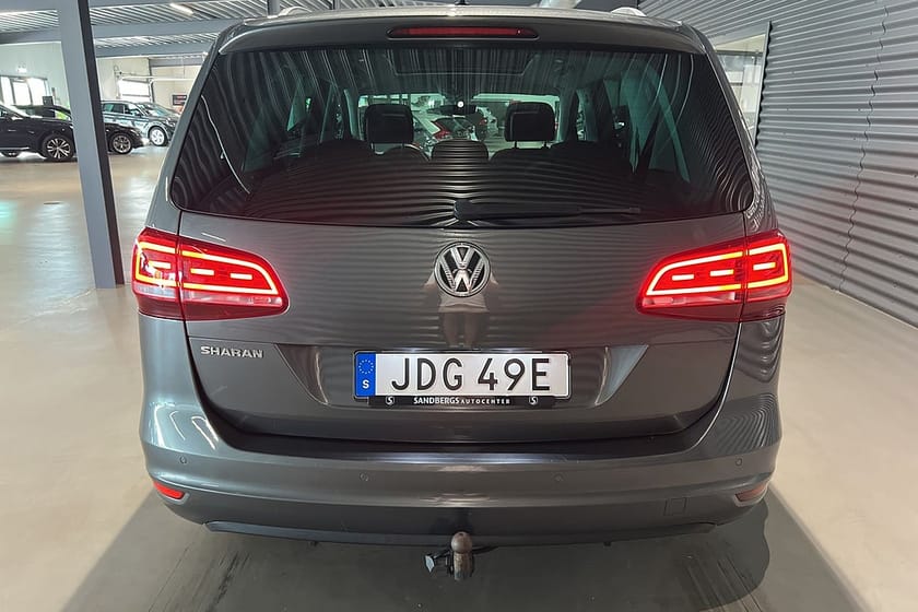Bild 5 av Volkswagen Sharan 2.0 TDI 7-sits Pano El-dörrar Kamera Värmare Drag