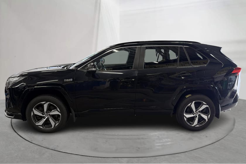 Bild 2 av Toyota RAV4 Plug-in Hybrid 2.5 AWDi 306hk X-Edition Drag