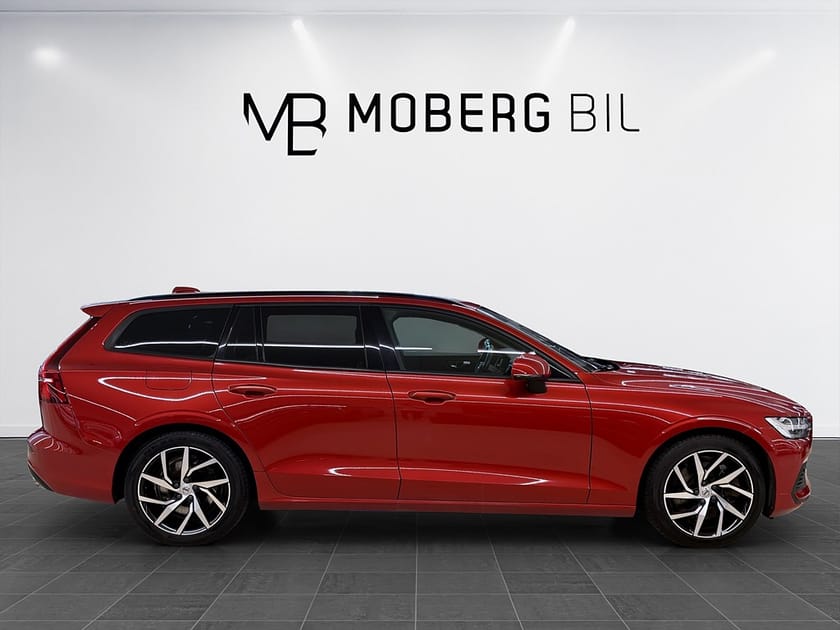 Bild 4 av Volvo V60 T8 Twin Engine 392hk Momentum Adv Edt Drag B-Kamera