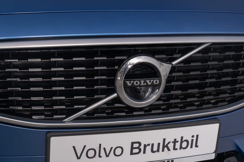 Bilde 4 av Volvo V90 T8 TE R-Design. Head Up/Krok/Soltak/360 kam/Harman K