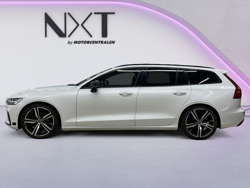Bild 2 av Volvo V60 R-Design/D4 AWD/Aut/Värmare/Drag/V-hjul