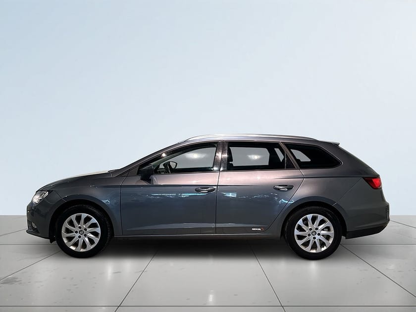 Bild 4 av SEAT Leon ST 1.2 Style Drag Mvärm Panorama Psens Bluetooth S/V-hjul